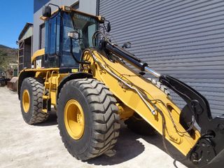 Φορτωτής Με Λάστιχα CAT 2007 930G-thumb-5