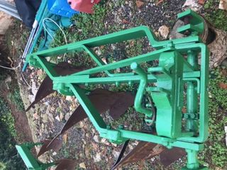 Tractor ploughs - plow '00