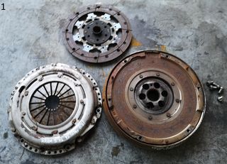 ΒΟΛΑΝ ΔΙΠΛΗΣ ΜΑΖΑΣ Y6 1.6 TDCi MAZDA 3 2004-2008 (EG)