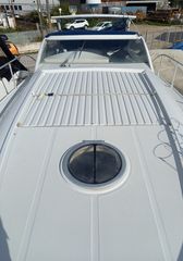 Pershing 2000 38 NEW ENGINES-thumb-7