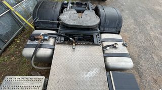 Mercedes-Benz 2014 1845-thumb-6