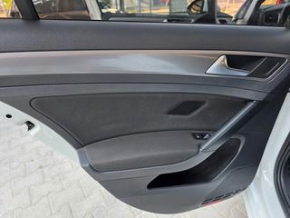 Volkswagen Golf 2015 1.4 TGI BlueMotion Trendline (CNG)-thumb-5