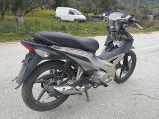 Honda PCX 125 2012-thumb-3