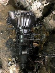 ΚΙΒΩΤΙΟ ΤΑΧΥΤΗΤΩΝ  ΣΑΣΜΑΝ    TOYOTA HIACE 2L DIESEL 4Χ2 89-96