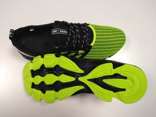Athletic shoes three stripes-thumb-3