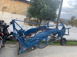 Tractor potato harvester '19