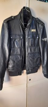 JACKET  Harley davidson δέρμα καινούργιο XL ΓΝΗΣΙΟ  ΔΕΣΤΕ ΟΛΕς ΤΙΣ ΑΓΕΛΕΙΕ ΜΟΥ ΑΝ ΘΕΛΕΤΕ  KATΩ ΑΠΟ ΤΟ ΟΝΟΜΑΜΟΥ ΠΑΤΗΣΤΕ ΕΥΧΑΡΙΣΤΩ ΓΙΑ ΤΟΝ ΧΡΟΝΟΣΑς