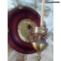 κηροπήγια ναυτικα   χειροποίητα δύο συλλεκτικά κομμάτια εποχής 1900 30 από μπρουτζο βαρη μασιφ ξύλο και Τσιγκου διαστάσεις 40χ40 ΑΝ ΔΕΣΤΕ ΟΛΕς ΤΙΣ ΑΓΕΛΕΙΕ ΜΟΥ ΑΝ ΘΕΛΕΤΕ ...ΕΥΧΑΡΙΣΤΩ ΓΙΑ ΤΟΝ ΧΡΟΝΟ ΣΑς