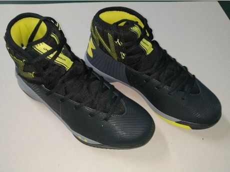 UNDER ARMOUR Ua Rocket 2 1286385-016 basketball παπούτσια US8 UK7 EUR41 CM26