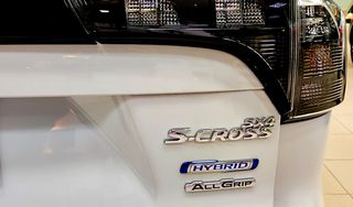 Suzuki SX4 S-Cross 2026 1.4 GL+ HYBRID  4WD-thumb-6