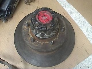 TOYOTA HAILUX  90-96  KOMPLADORI   27 DONTIA  EMPROS ARIST KE DEXIA   2 L MOTOR DIZEL  IMIAFTOMATA   70E TEM  TEL 7 APEN