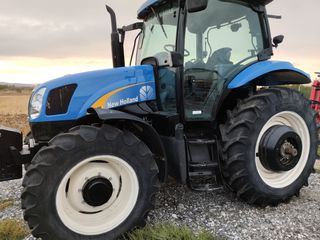 Τρακτέρ New Holland 2015-thumb-9