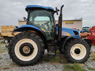 Τρακτέρ New Holland 2015-thumb-10