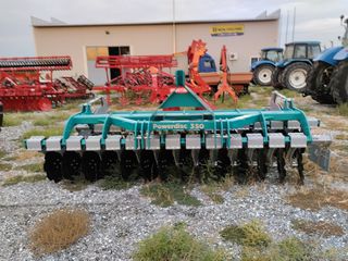 Τρακτέρ New Holland 2015-thumb-12