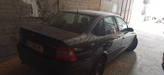 Opel Vectra '97  1.6 16V