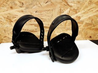Πετάλια γυμναστικής με δέστρες  HTI-E10   1/2''