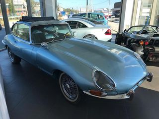 Jaguar E-Type 1967-thumb-3