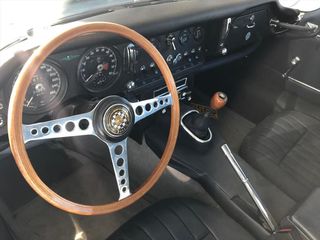 Jaguar E-Type 1967-thumb-14