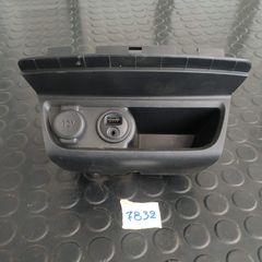 PEUGEOT 208   ΠΡΙΖΑ 12V - ΘΥΡΕΣ USB - AUX    9674655277 #7832