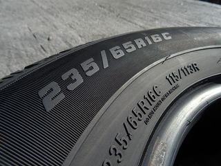 2TMX 235-65-16C GOODYEAR CARGO VECTOR -thumb-1