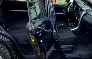 Καθίσματα- Σαλόνι Suzuki Grand Vitara 4πορτο-thumb-1