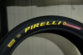 Pirelli Pzero Slick-thumb-2