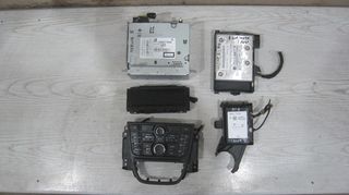 Κονσόλα ράδιοCD -MP3 με οθόνη ενδείξεων και bluetooth από Opel Meriva B 2011-2017