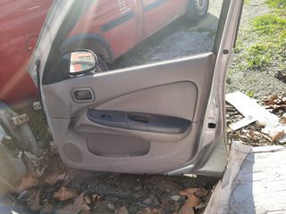Ολόκληρες πόρτες από Nissan Almera N16-thumb-4