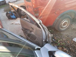 Ολόκληρες πόρτες από Nissan Almera N16-thumb-5