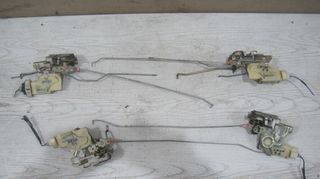 Ηλεκτρομαγνητικές κλειδαριές από όλες τις πόρτες από Daihatsu Sirion 1998-2003