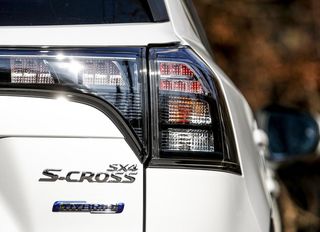 Suzuki SX4 S-Cross 2026 GL 2WD-thumb-6