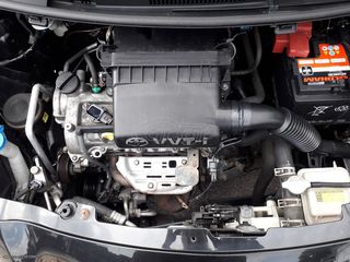 Ασφαλειοθηκη εξωτερικη Toyota Yaris 5θυρο 1.3 VVT-i 87ps κωδικος κινητηρα 2SZ-FE 2006-2009 SUPER PARTS