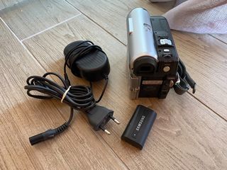 Βιντεοκάμερα Samsung VP-D 352-thumb-4