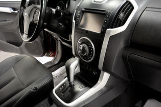 Isuzu D-Max 2018 Limited_1.9d_Euro6_Automatic_37.000klm!!!(+video)-thumb-18