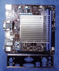 Σετακια Socket / Αm1+ / +επεξεργαστης +Μνημες+cooler