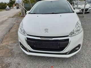 Peugeot 208 2015