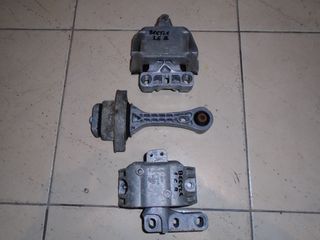 ΒΑΣΕΙΣ ΜΗΧΑΝΗΣ  VW BEETLE  /98-11   ΑΡΙΣΤΗ ΚΑΤΑΣΤΑΣΗ!!! ΑΠΟΣΤΟΛΗ ΣΕ ΟΛΗ ΤΗΝ ΕΛΛΑΔΑ!!!
