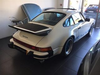 Porsche 911 1985 Carrera-thumb-2