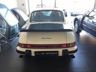 Porsche 911 1985 Carrera-thumb-3