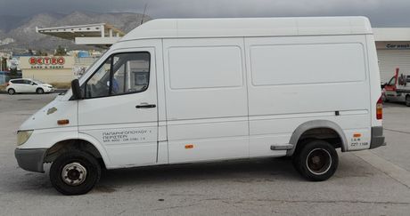 Mercedes-Benz '00 SPRINTER 413 CDI