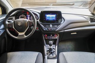 Suzuki SX4 S-Cross 2026 GL+ 4WD-thumb-7