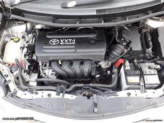 Ασφαλειοθηκη εξωτερικη Toyota Auris 1.4 16v 97ps κωδικος κινητηρα 4ZZ-FE 2006-2010 SUPER PARTS