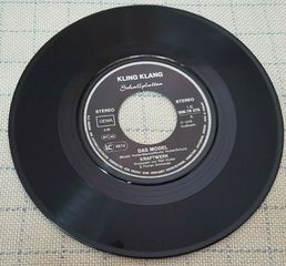 Kraftwerk – Das Model / The Model  7' Germany 1982'-thumb-1