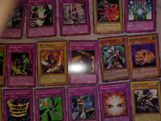 Yu-Gi-Oh κάρτες-thumb-8