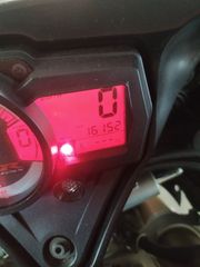 Suzuki GSX-R 600  '13-thumb-6