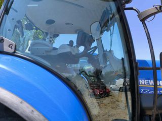 Τρακτέρ New Holland 2014 T7.270 AUTO COMMAND-thumb-3