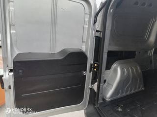 Κλούβα Opel 2018 Combo Maxi-thumb-17