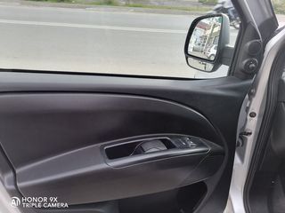 Κλούβα Opel 2018 Combo Maxi-thumb-18