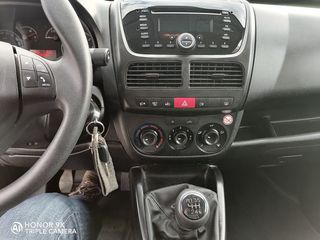 Κλούβα Opel 2018 Combo Maxi-thumb-21