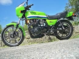 Kawasaki GPZ 1100 1984-thumb-2